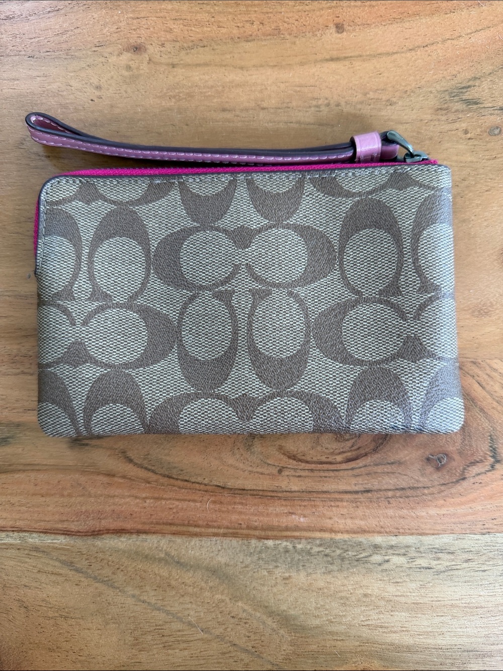 NWOT Coach Zip Wristlet in Signature Canvas with Unicorn Motif - Picture 2 of 4